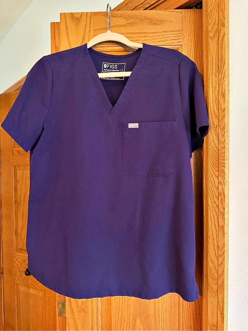 FIGS Technical Collection Scrub Top in Purple Size Medium